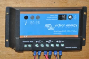 Victron BlueSolar DUO 12/24V-20A সোলার চার্জ কন্ট্রোলারের বাস্তব পণ্যের ছবি